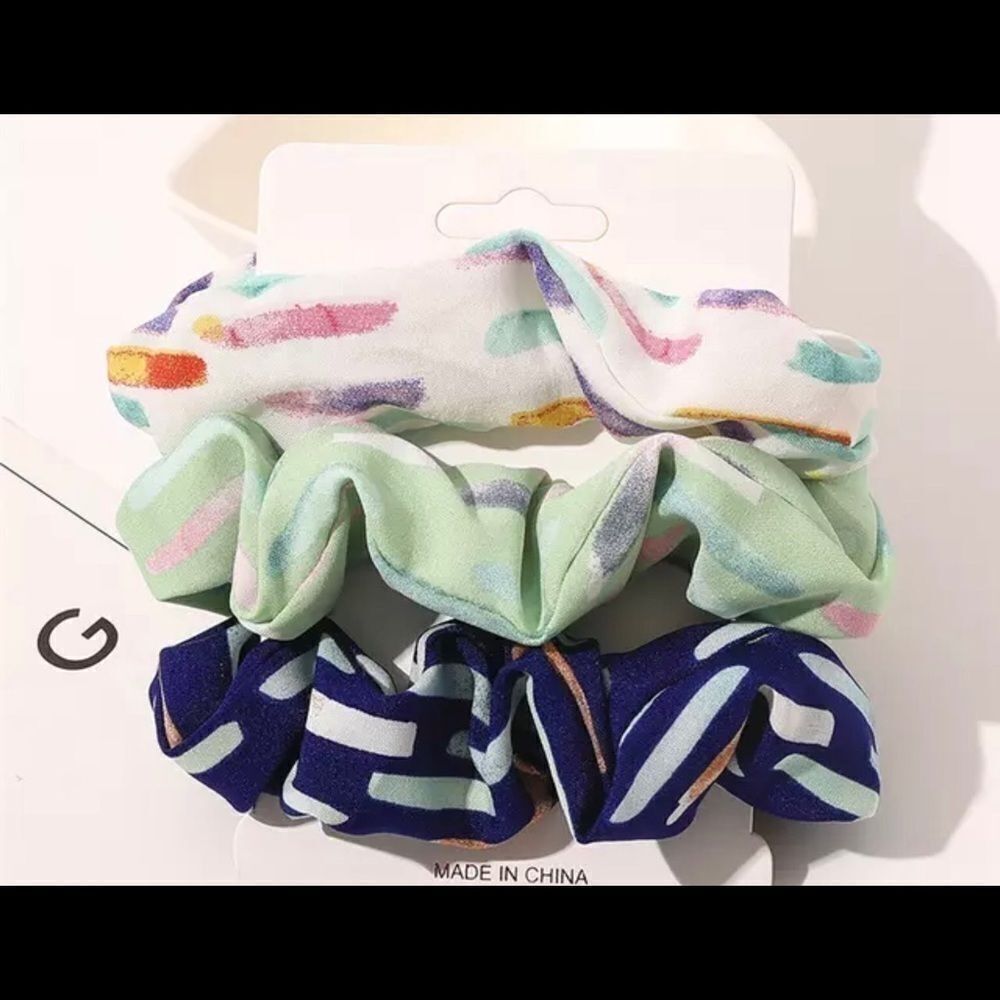 Set/3 SCRUNCHIES